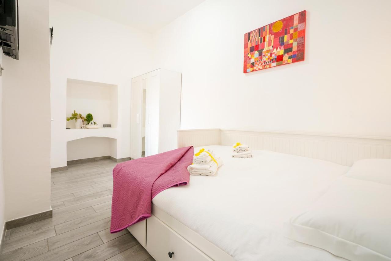 I 20 Archi Apartments Монополі Екстер'єр фото